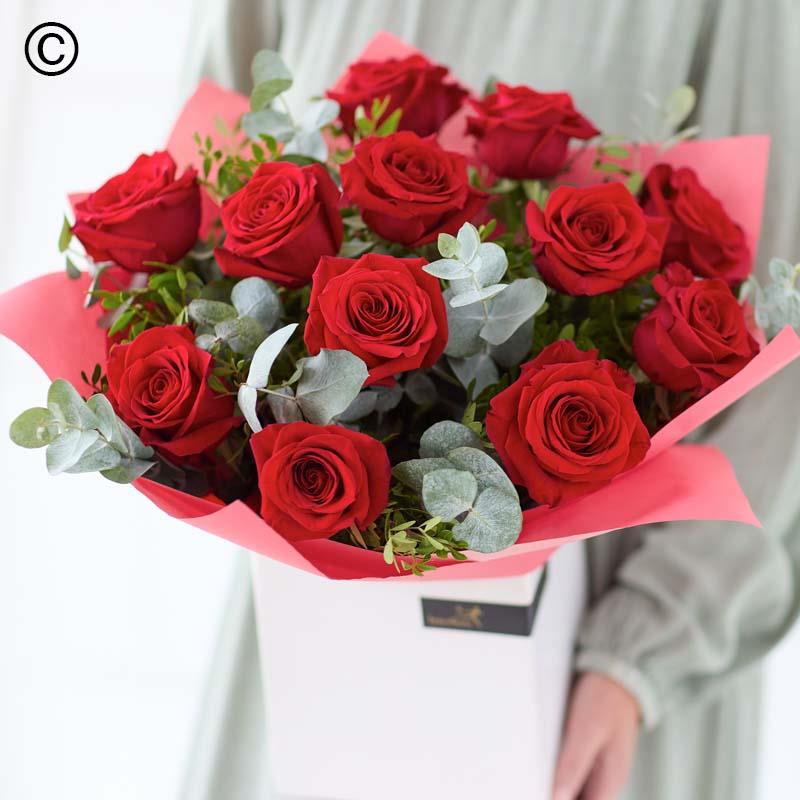 12 Red Roses