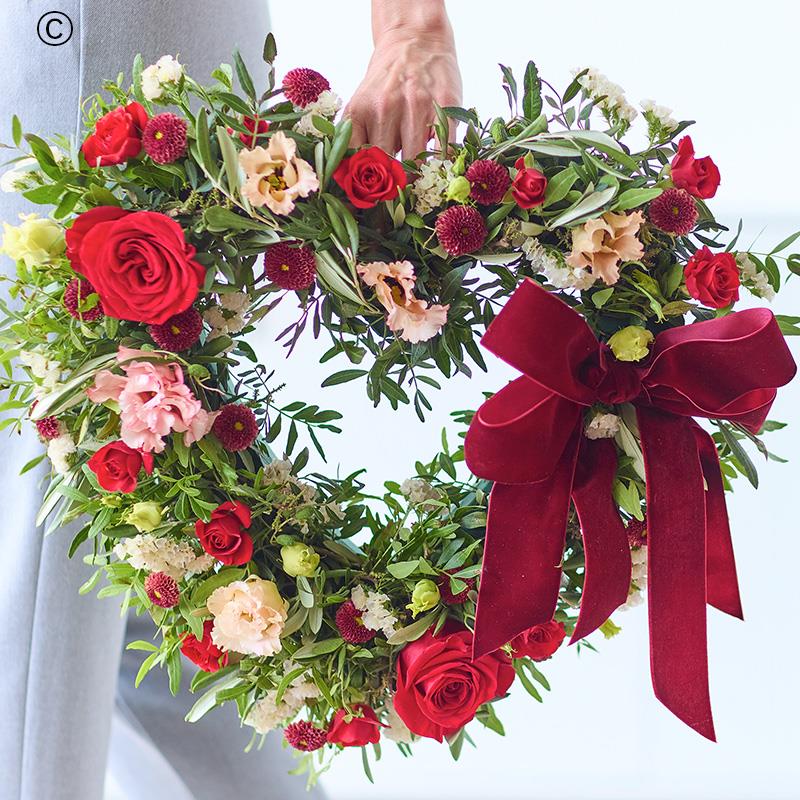 Romantic Valentine's Wreath
